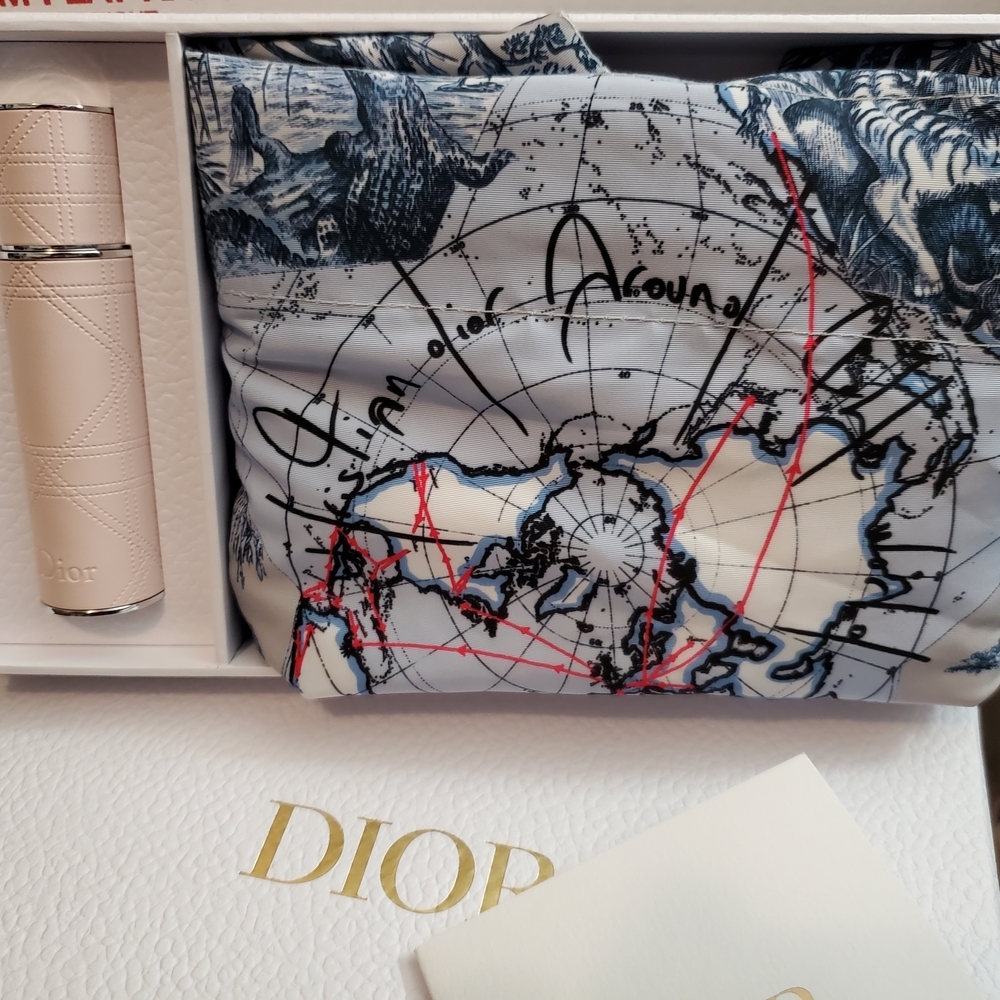 Miss DIOR Around the World Gift Set, Dior Refillable perfume Bucket Travel Bag - Picture 3 of 7